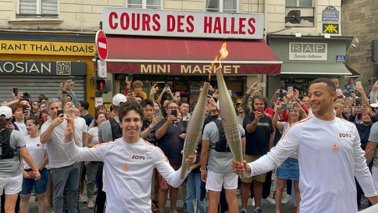 Luca Platania à la flamme olympique